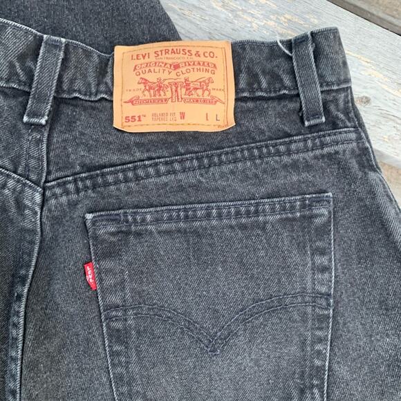 VTG 90s Levi’s 551 LADIES high waist relaxed fit jeans black 16 LONG - Picture 5 of 7